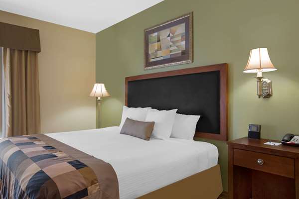  - Wingate by Wyndham Tuscaloosa - I-20 & I-59, Exit 76