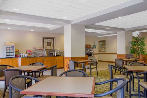  - Wingate by Wyndham Tuscaloosa - I-20 & I-59, Exit 76