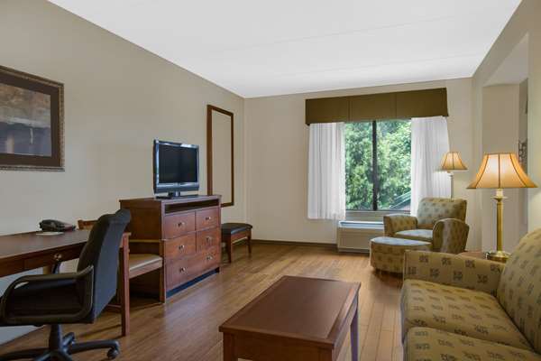 Suite - Wingate by Wyndham Tuscaloosa - I-20 & I-59, Exit 76