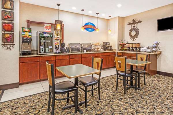  - Baymont Inn & Suites Tyler