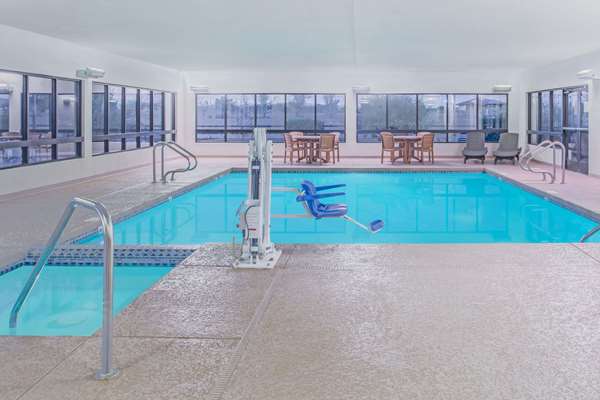 Pool - Days Inn Chino Valley