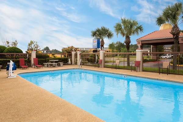 Pool - Baymont Inn & Suites Tillmans Corner - I-10, Exit 15