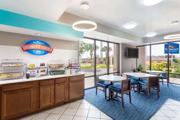  - Baymont Inn & Suites Tillmans Corner - I-10, Exit 15