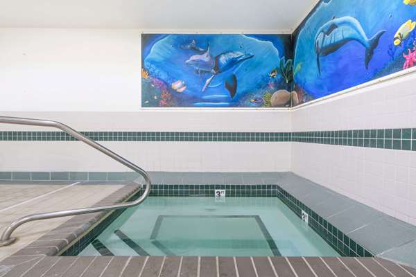 Pool - Super 8 Hotel Fargo Airport - I-29, Exit 66