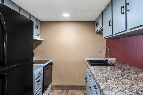 Suite - Howard Johnson Inn Gillette - I-90, Exit 128