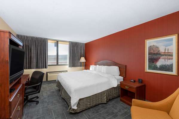 Suite - Howard Johnson Inn Gillette - I-90, Exit 128