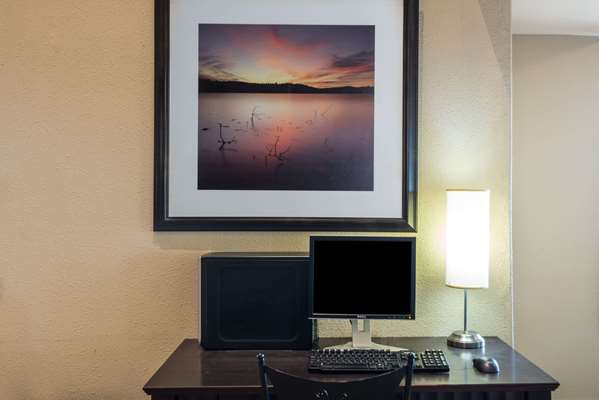 Conference Area - Super 8 Hotel Windsor