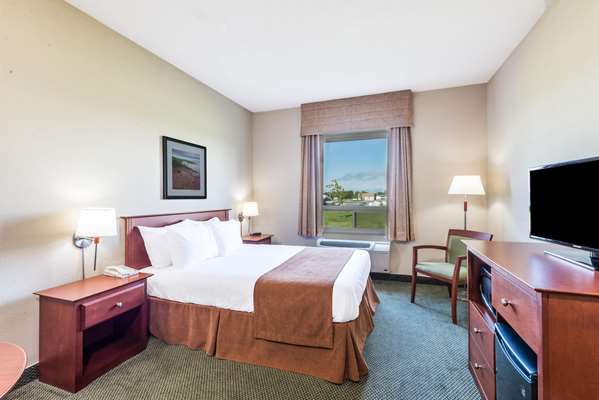  - Super 8 Hotel Windsor