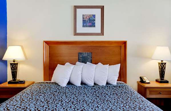  - Days Inn Lafayette Airport