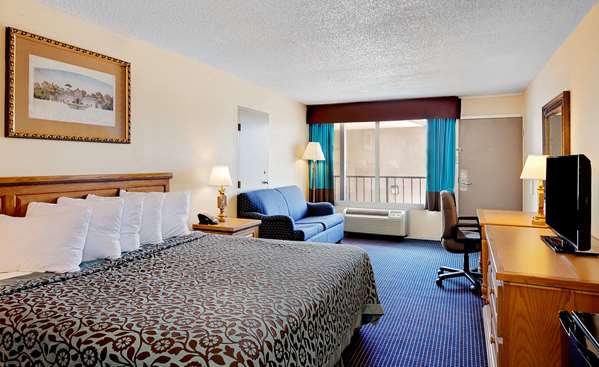  - Days Inn Lafayette Airport