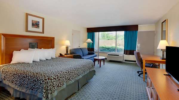  - Days Inn Lafayette Airport