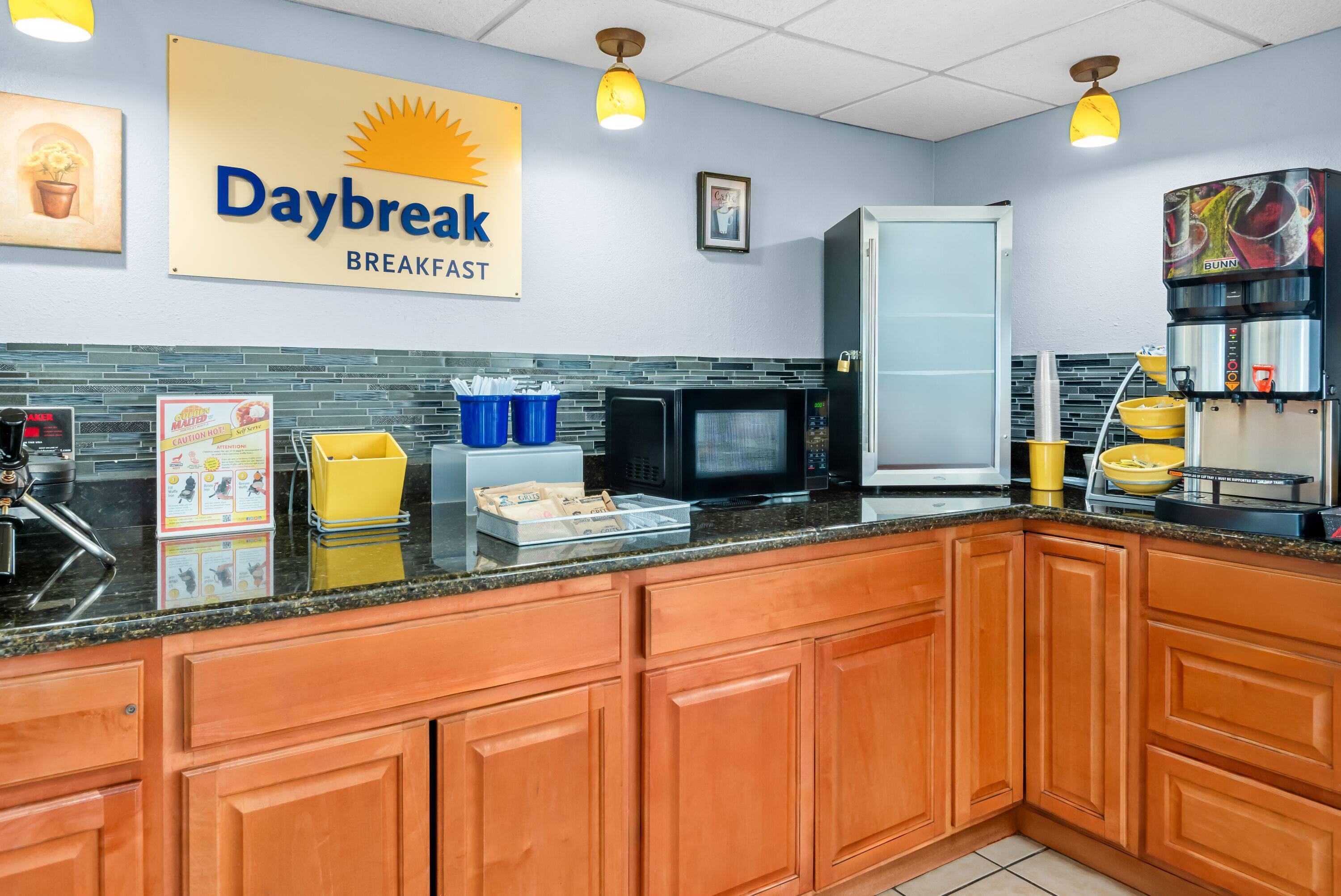 Undefined | Days Inn by Wyndham Lafayette Near Lafayette Airport