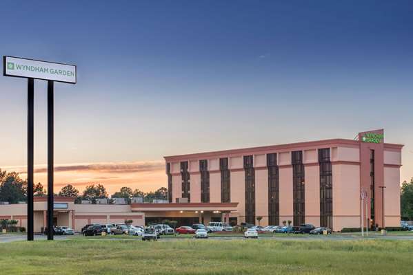 Exterior view - Wyndham Garden Hotel Texarkana - I-30, Exit 223