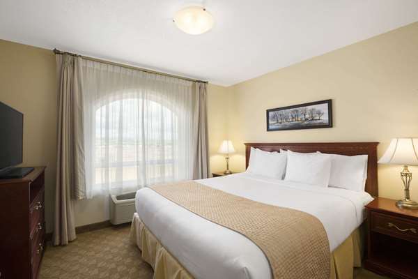 Suite - Days Inn Dawson Creek