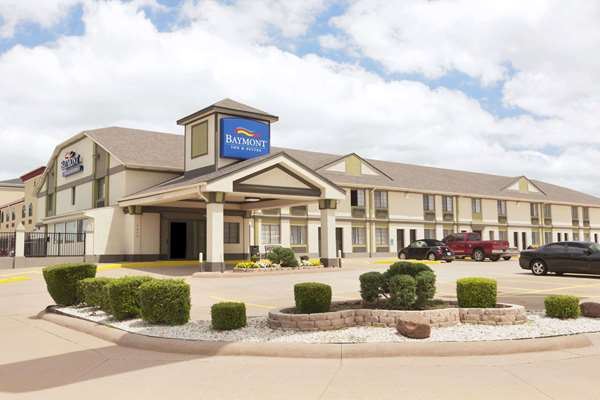 Exterior view - Baymont Inn & Suites Airport Oklahoma City - I-40, Exit 145