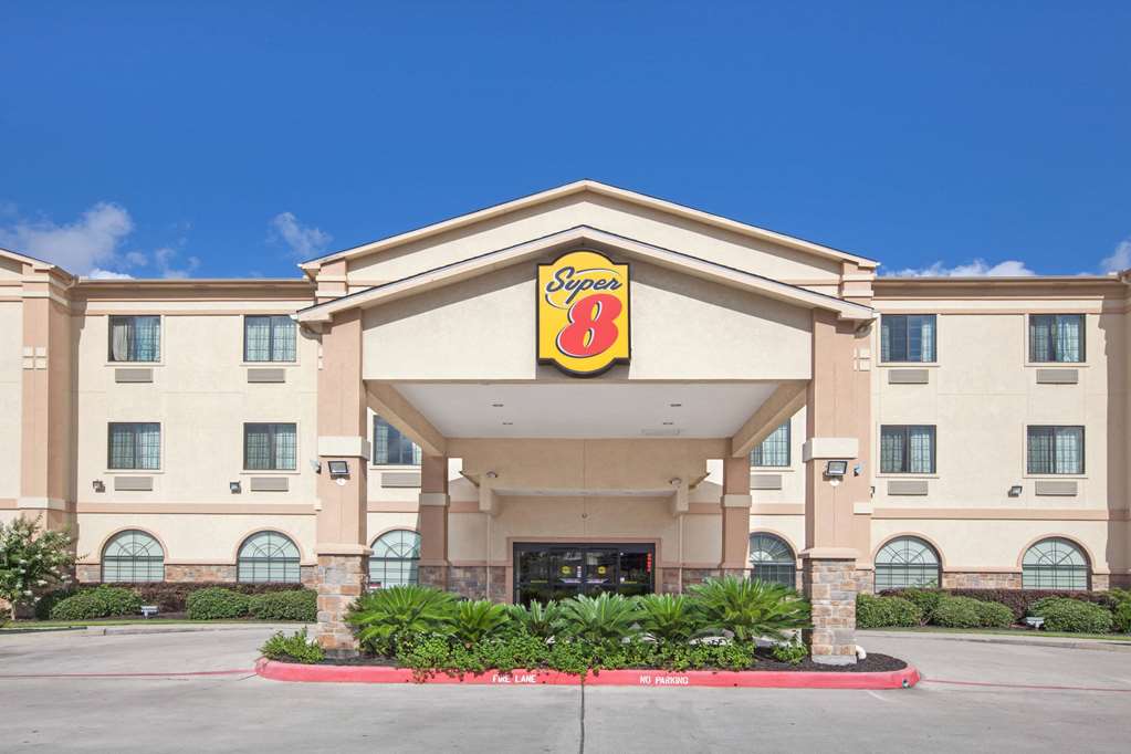 Super 8 IAH West/Greenspoint