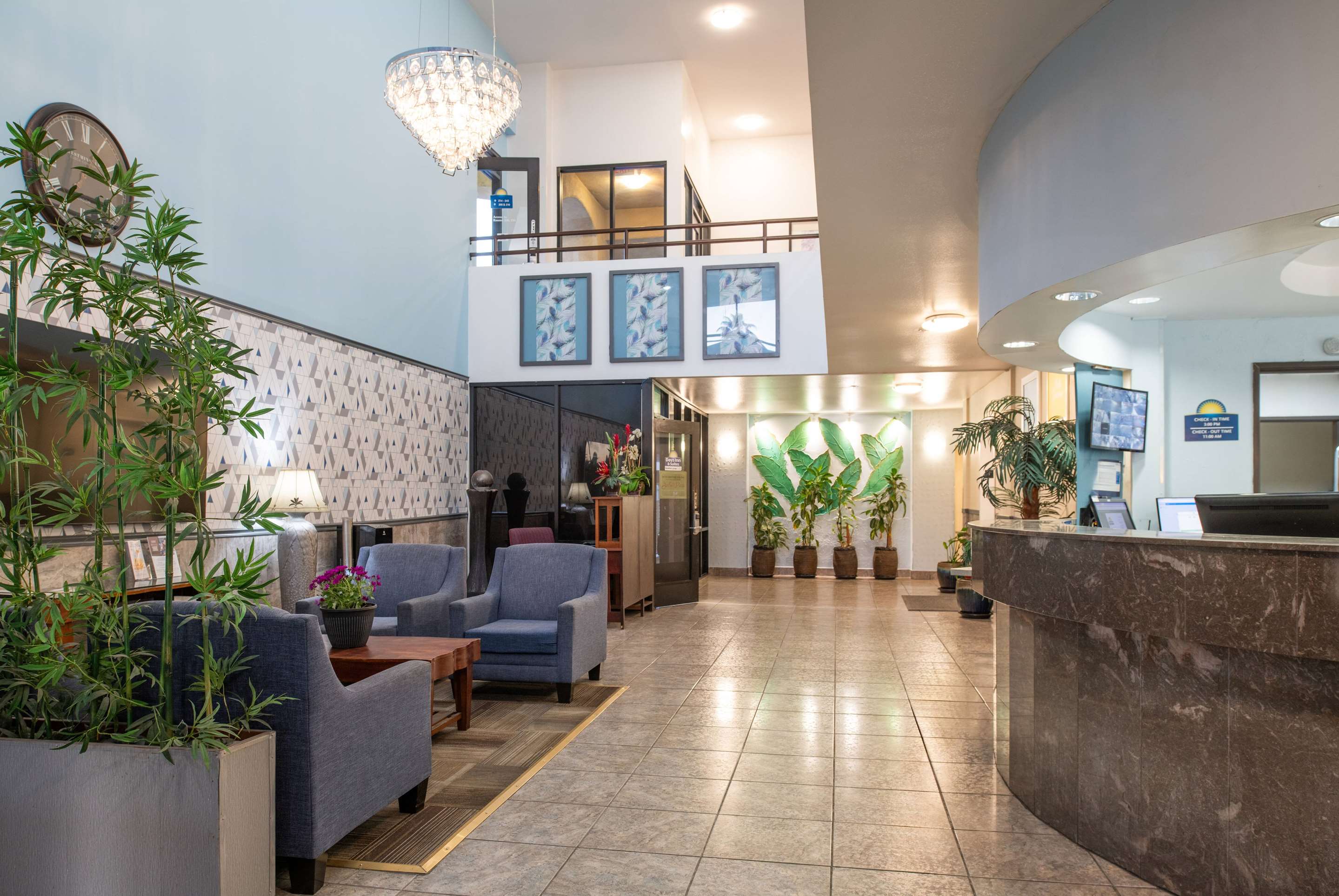 Lobby | Days Inn & Suites by Wyndham Artesia