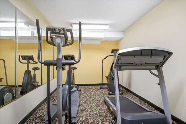 Fitness/ Exercise Room - Days Inn Haw River - I-40 & I-85, Exit 150