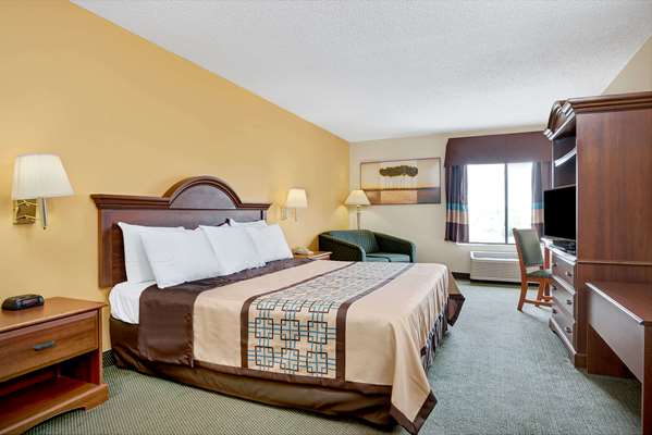  - Days Inn Haw River - I-40 & I-85, Exit 150