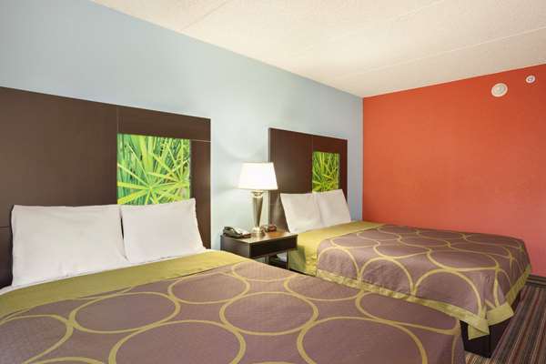  - Super 8 Hotel Mt Laurel - NJ Turnpike, Exit 4