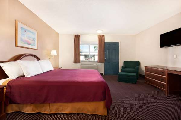  - Travelodge Bakersfield