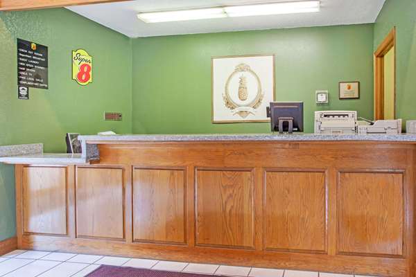  - Super 8 Hotel Atchison