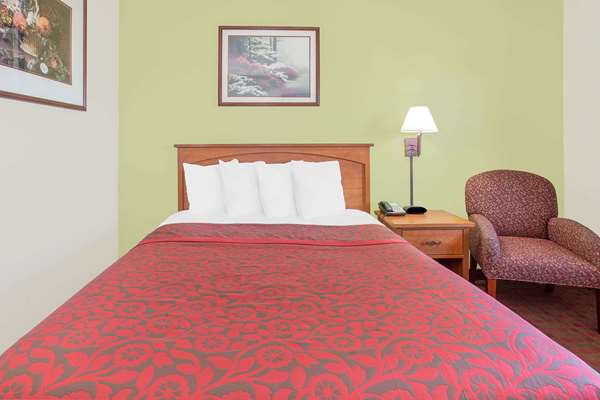  - Days Inn Turlock - CA 99, Exit 214