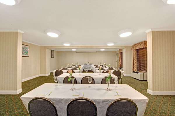  - Days Inn Collierville