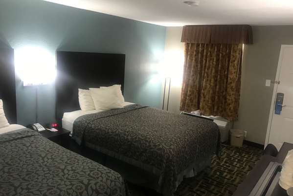 - Days Inn Collierville