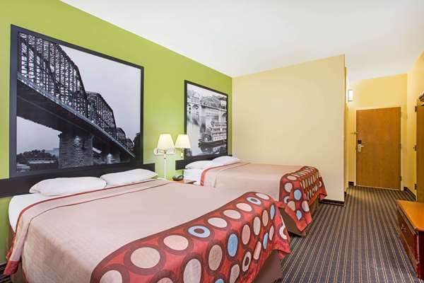  - Super 8 Hotel Chattanooga - I-75, Exit 5