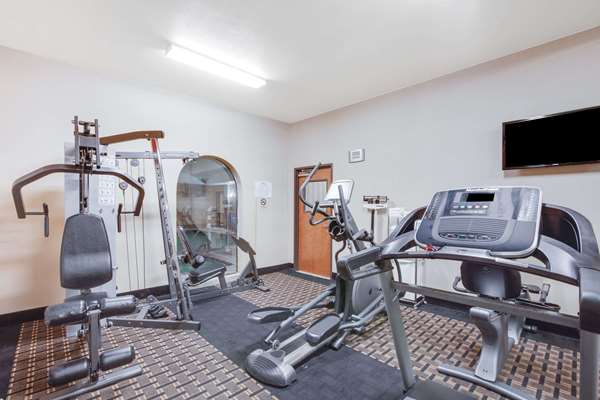 Fitness/ Exercise Room - Baymont Inn & Suites Wheeler