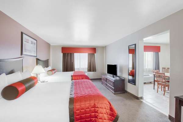 Suite - Baymont Inn & Suites Wheeler