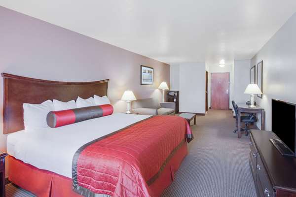 Suite - Baymont Inn & Suites Wheeler