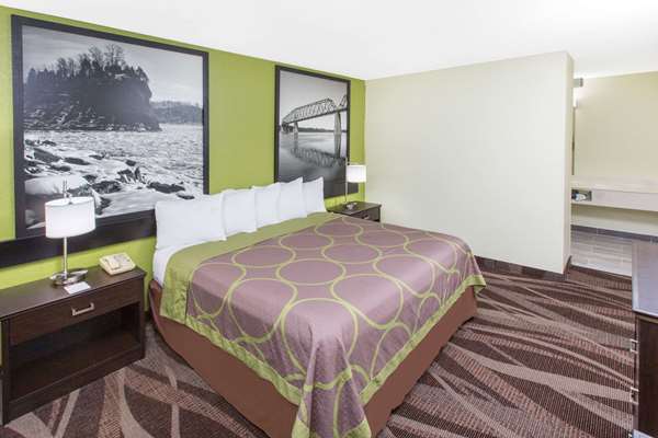  - Super 8 Hotel Southaven - I-55 & I-69, Exit 291