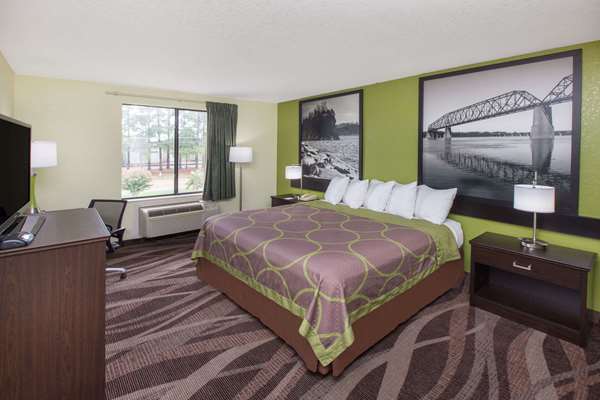  - Super 8 Hotel Southaven - I-55 & I-69, Exit 291