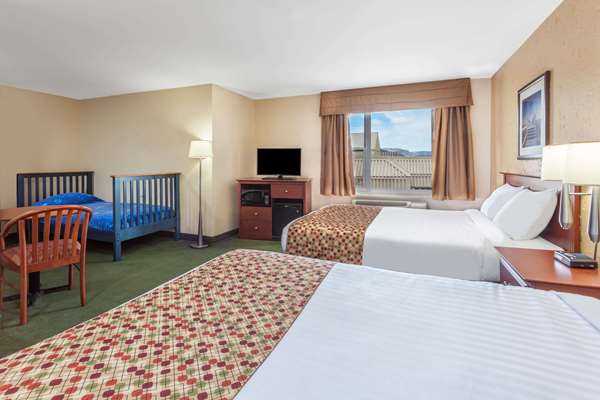  - Super 8 Hotel Campbellton