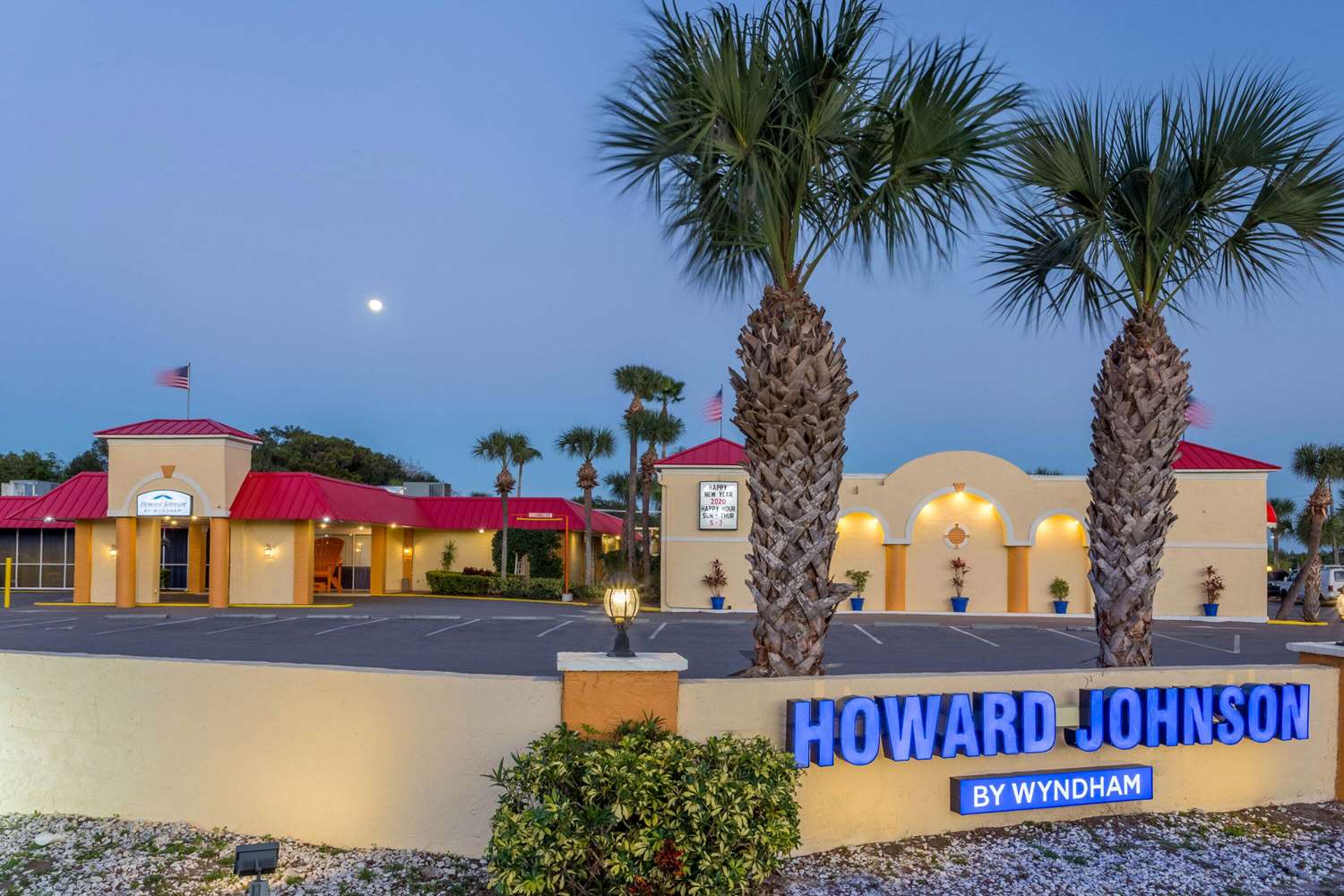 Howard Johnson Inn Lakeland, FL See Discounts