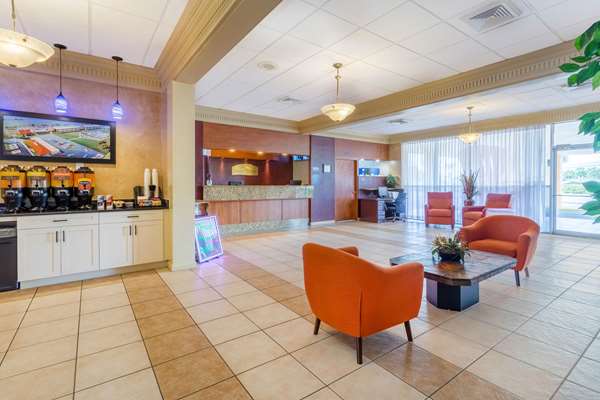  - Howard Johnson Inn Lakeland - I-4, Exit 32