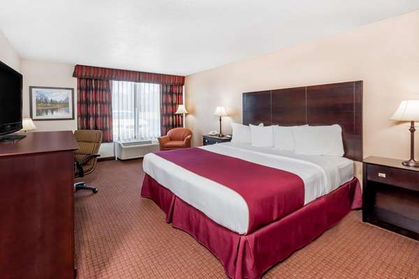  - Ramada Inn & Conference Center Grayling - I-75, Exit 254