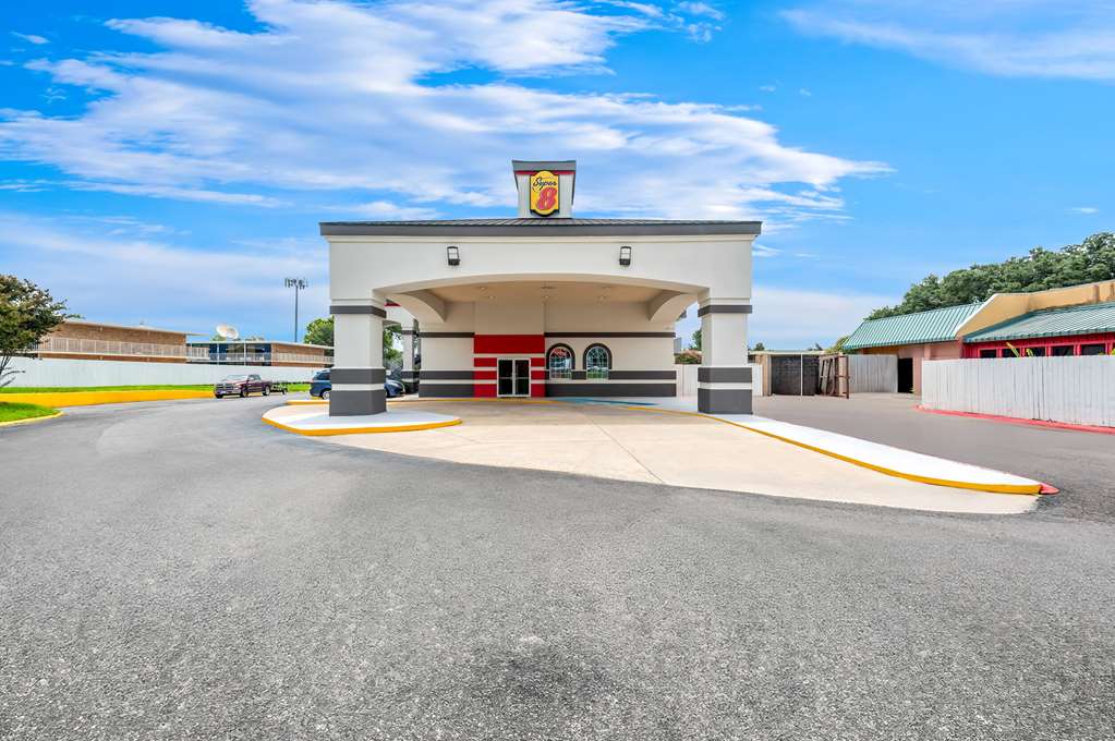 Super 8 Baton Rouge/I-10