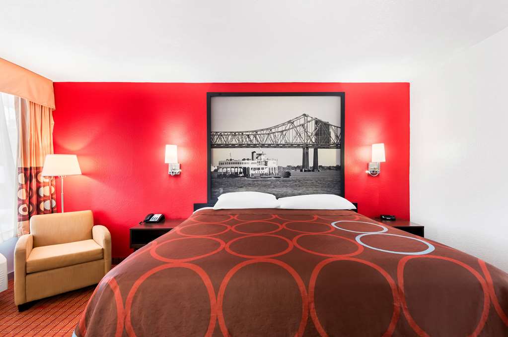 SUPER 8 BY WYNDHAM BATON ROUGE/I-10-guestroom-Guest Room,On-Site.jpg