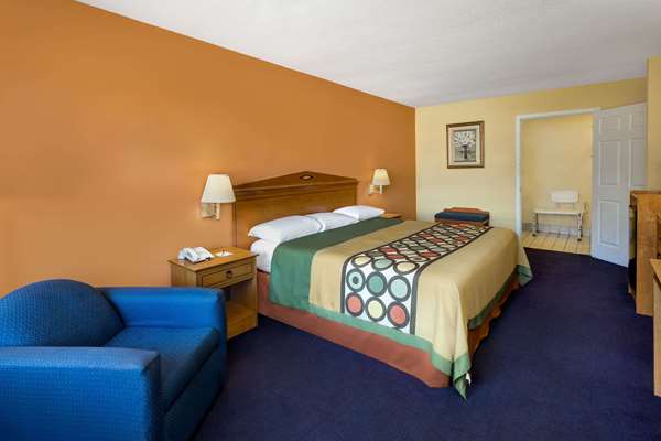  - Super 8 Hotel Breaux Bridge - I-10, Exit 109