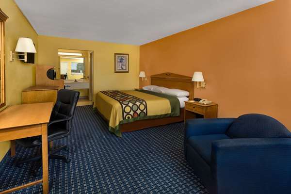  - Super 8 Hotel Breaux Bridge - I-10, Exit 109