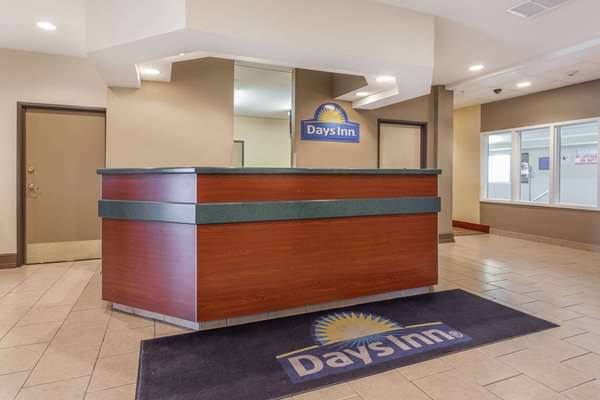  - Days Inn Speedway Kansas City - I-70, Exit 414
