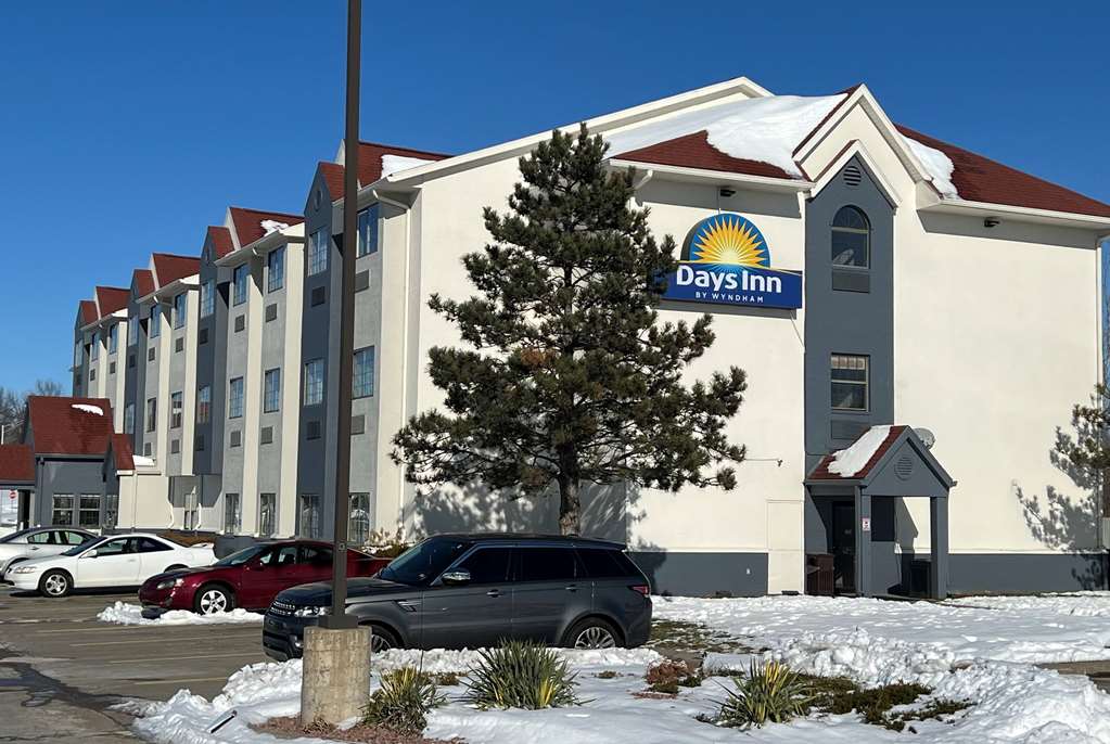 Days Inn near Kansas Speedway