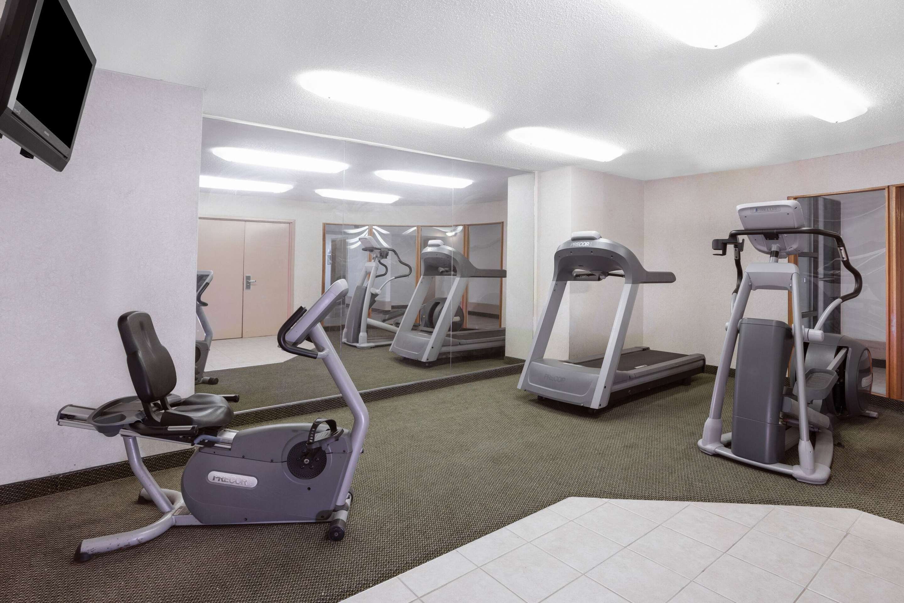 Health club fitness center gym | Days Inn by Wyndham Raleigh Glenwood-Crabtree