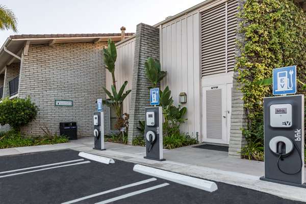 Exterior view - Ramada Limited Hotel Santa Barbara