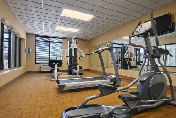 Fitness/ Exercise Room - Wingate by Wyndham Hotel Frisco