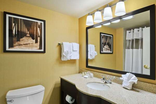 Suite - Wingate by Wyndham Hotel Frisco