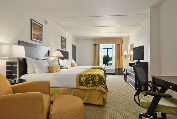  - Wingate by Wyndham Hotel Frisco